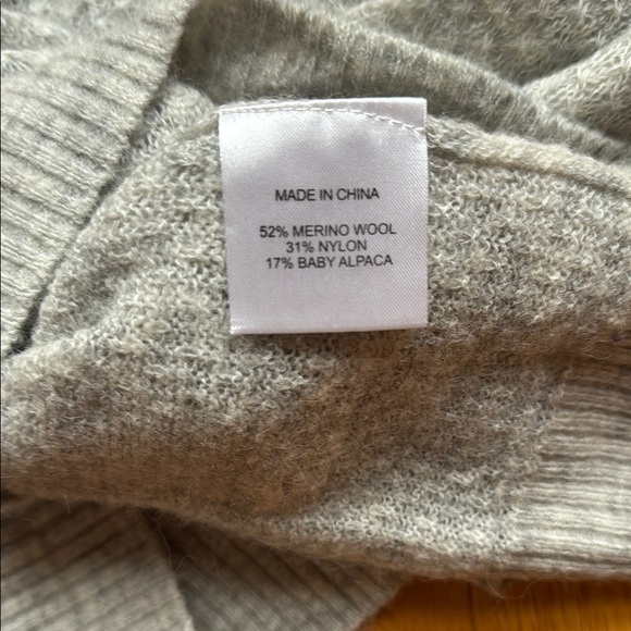 Quince Gray Crew Neck Sweater with Textured Knit - Picture 4 of 5